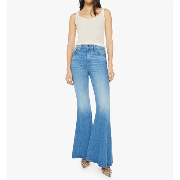 Mother SNACKS The Dollop Heel bell bottom jeans in dine n dash size 32